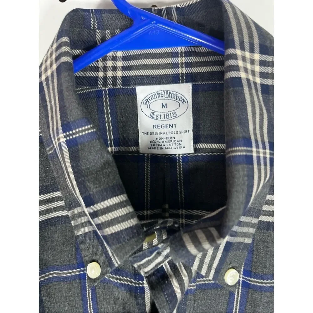 Brooks brothers button down shirt size M